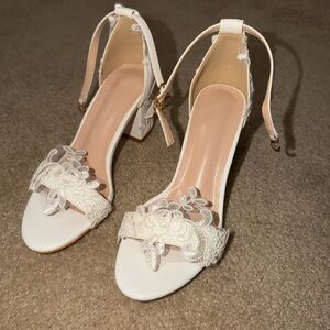 Elegant White Lace Women's Heels